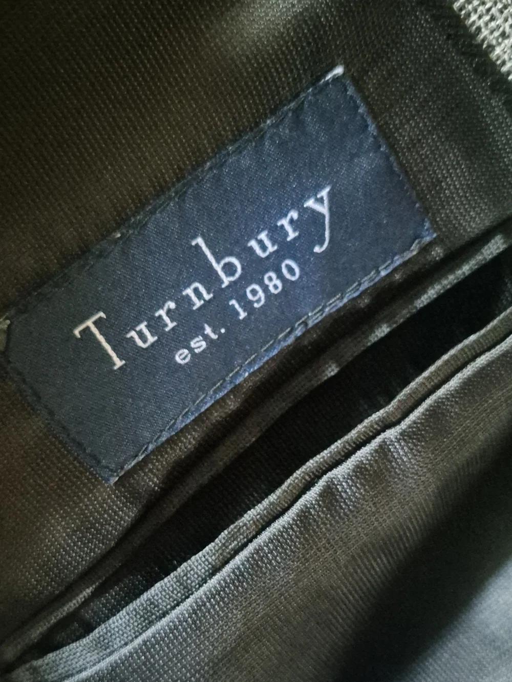 Turnbury Est. 1980 (Mexico) Men's Silk/Wool Blend Classic Check Blazer